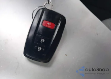 2023 Toyota Rav4 Xle z USA, uszkodzony, nr VIN 2T3W1RFV4PC230386